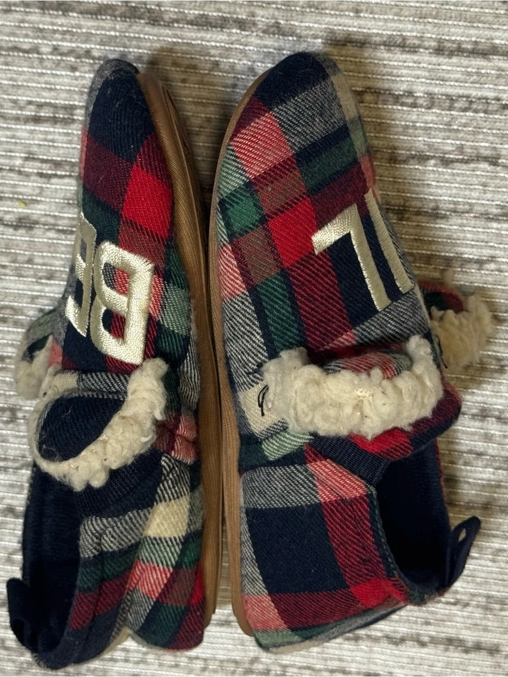 Dearfoams‎ Kids Slippers 🧸 LIL BEAR Plaid Cozy Sherpa Size 9/10